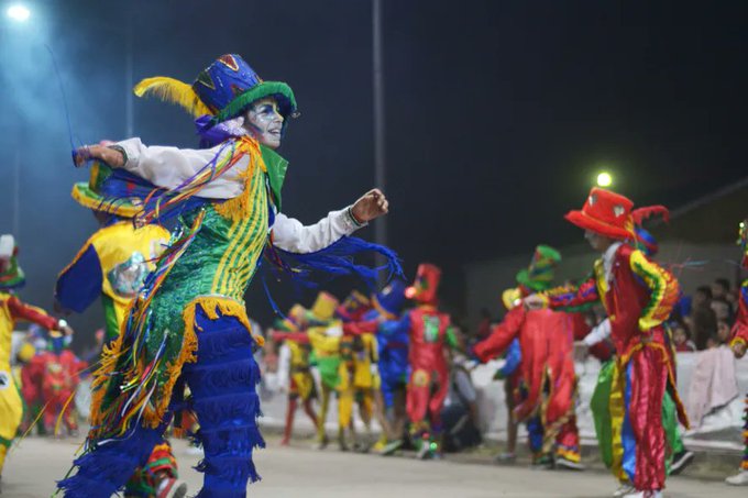 "EL CARNAVAL DESBORDA NUESTRAS COMUNIDADES"