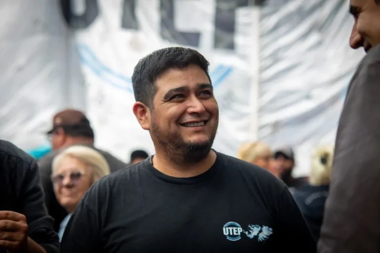 ALEJANDRO GRAMAJO: “ESTAMOS INTENTANDO DISCUTIR UNA AGENDA SOBRE TECHO, TIERRA Y TRABAJO”