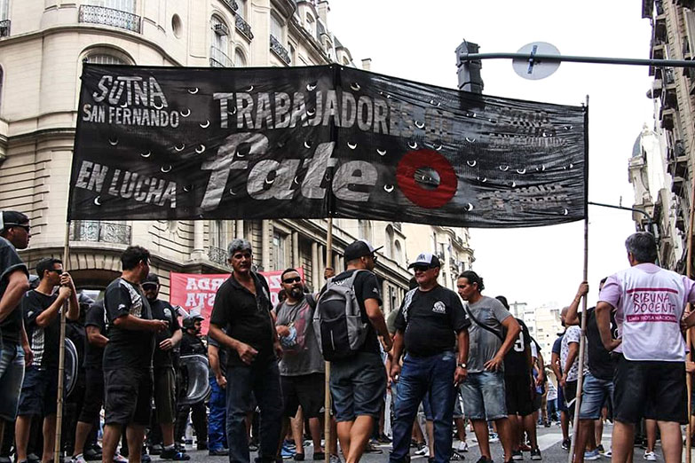 TRABAJADORES DE FATE EN ESTADO DE ALERTA Y ASAMBLEA PERMANENTE