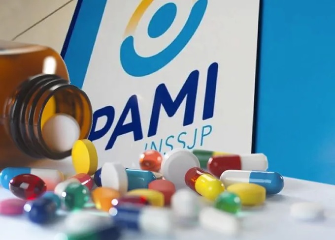 UNA MAMÁ DE UN JOVEN CON EPILEPSIA DENUNCIA QUE LA MEDICACIÓN QUE LE DABA EL PAMI SE ENCUENTRA SUSPENDIDA