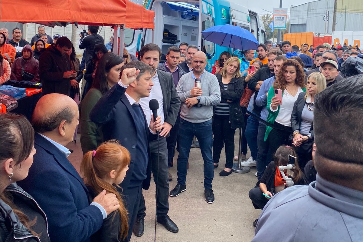 AXEL KICILLOF: "HOY NOS TOCA PROTEGER LOS DERECHOS DE LAS Y LOS BONAERENSES"