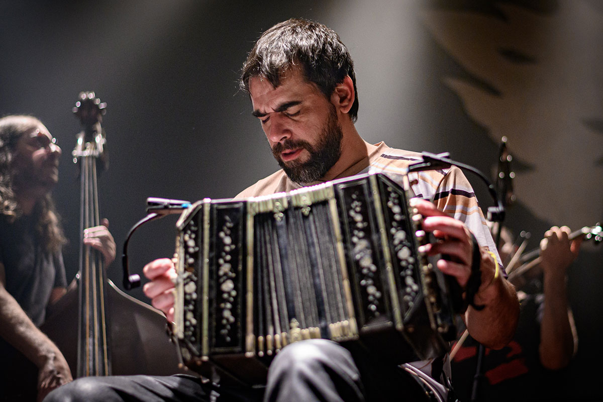 ADRIÁN RUGGIERO: “SOMOS UN MOVIMIENTO CULTURAL IMPRESIONANTE QUE SE MANIFIESTA DE DISTINTAS MANERAS”