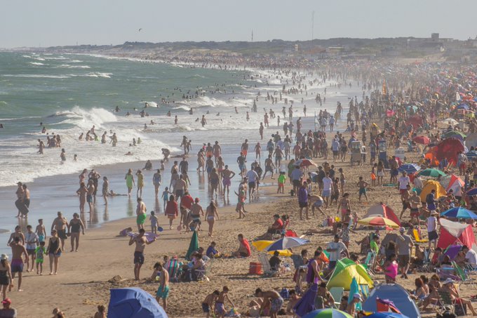 DESTACAN LA GRAN CANTIDAD DE TURISTAS EN VILLA GESELL