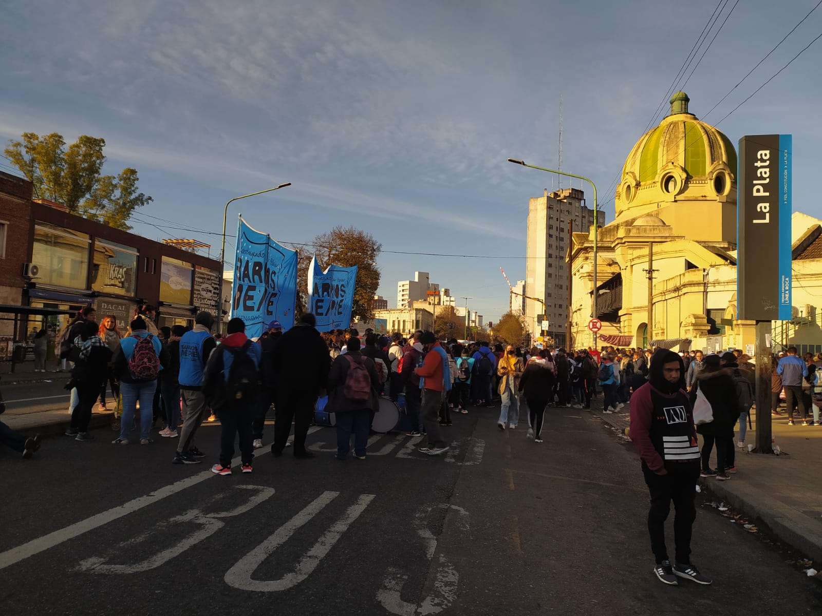 HOY CIERRA EN EL CONGRESO LA MARCHA FEDERAL POR SALARIO Y TRABAJO DIGNO