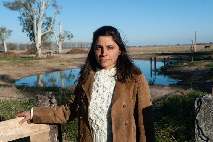 EN LOBOS DEBERÁN ENTREGAR BIDONES POR LA CONTAMINACIÓN EN EL AGUA