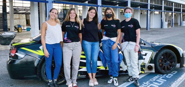 LA PRIMERA ESCUDERÍA FEMENINA DE AUTOMOVILISMO EN SUDAMERICA ES ARGENTINA