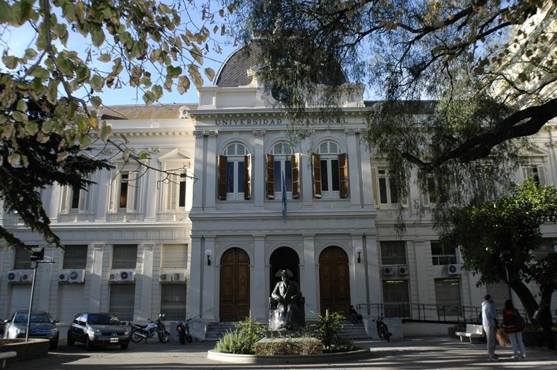 NACIÓN FINANCIARÁ NUEVAS VIVIENDAS PARA TRABAJADORES NO DOCENTES DE LA UNLP