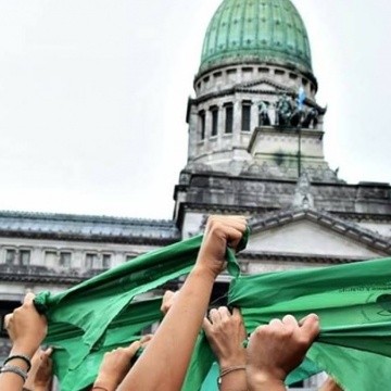 UN ABORTO CLANDESTINO ES 21 VECES MÁS COSTOSO QUE UNO LEGAL