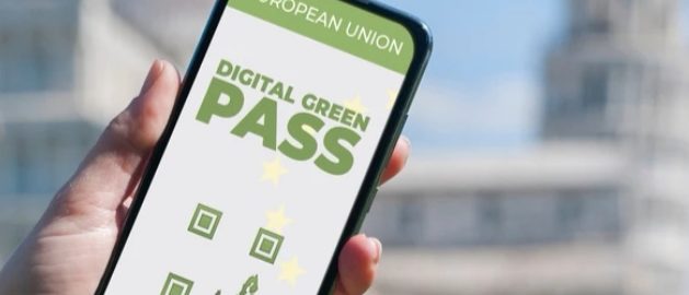 ASEGURAN DESDE ITALIA QUE EL “GREEN PASS AHORA LO EXIGEN EN COMERCIOS”