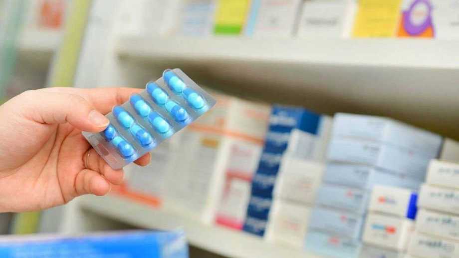 FARMACÉUTICOS PIDEN UNA REGULACIÓN EN LOS PRECIOS DE LOS MEDICAMENTOS