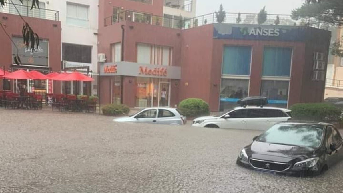 TEMPORAL DE LLUVIA EN PINAMAR